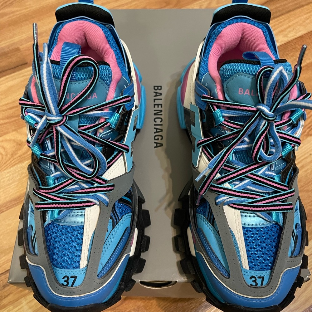 Balenciaga Track Sneakers - Picture 4 of 6